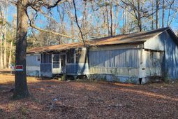 147 Laquinta Drive photo 4