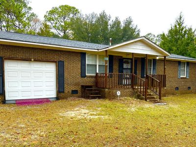 135 Golden Avenue, Eutawville, SC 29048