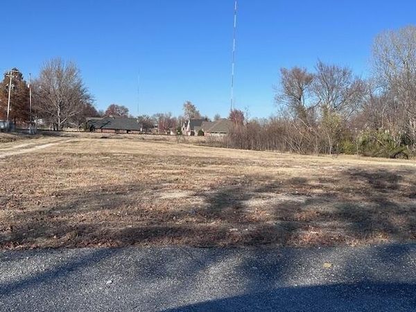 000 Golf Links Road, Unit Lot E, Joplin, MO 64804
