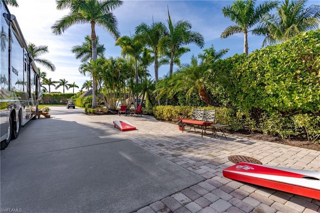 13606 Snapper Ln, Naples, FL 34114 Photo