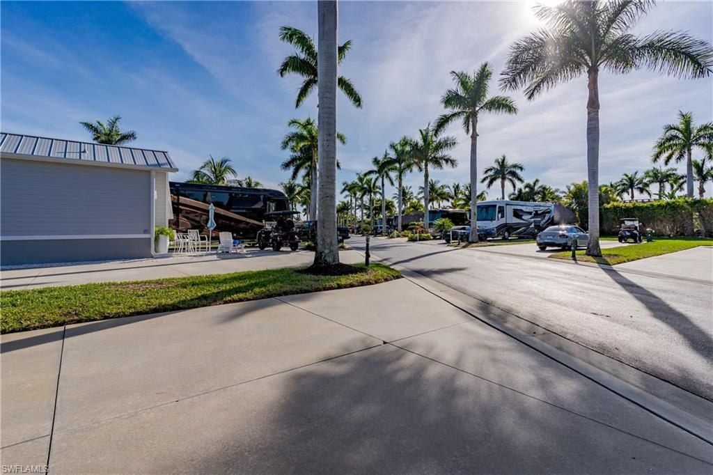13606 Snapper Ln, Naples, FL 34114 Photo