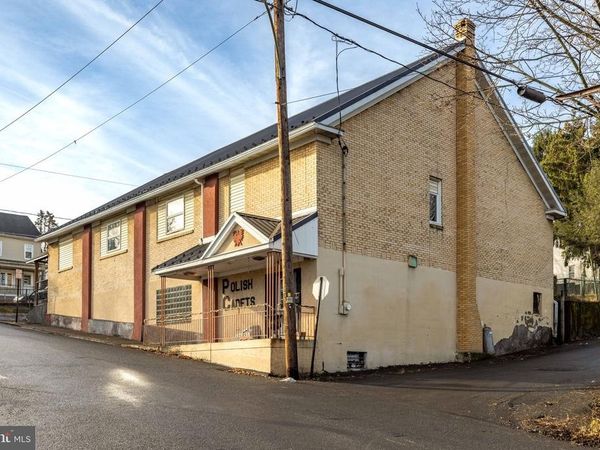 1000 W STATE STREET, COAL TOWNSHIP, PA 17866