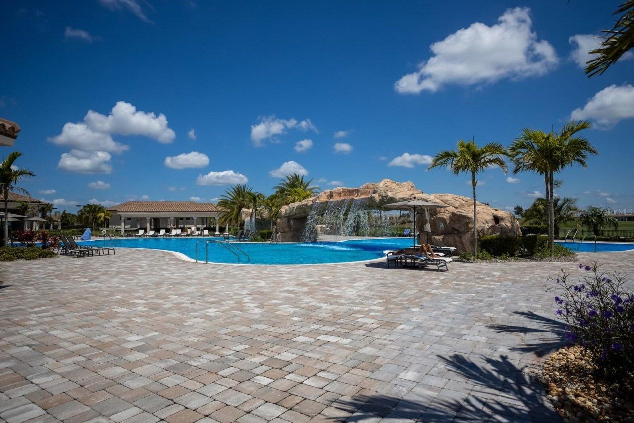 17510 Gawthrop Drive, Unit 104, Bradenton, FL 34211 Photo