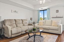 400 20th Ave. N photo 4