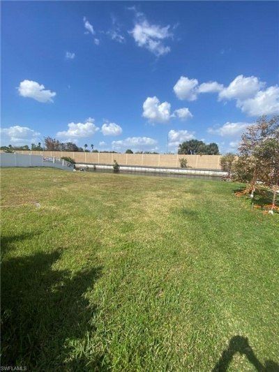 2455 Everest Pkwy, Cape Coral, FL 33904 Photo