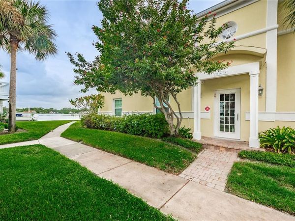 5004 STARFISH DRIVE SE, Unit F, ST PETERSBURG, FL 33705