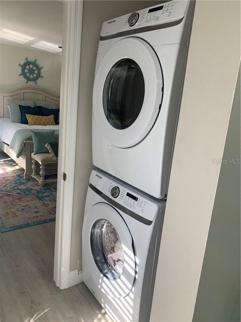 5004 Starfish Drive Se, Unit F, Saint Petersburg, FL 33705 Photo