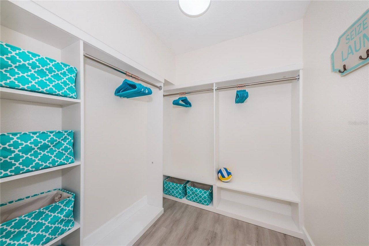 5004 Starfish Drive Se, Unit F, Saint Petersburg, FL 33705 Photo