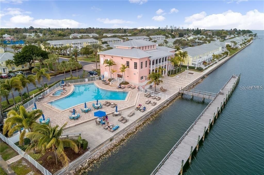 5004 Starfish Drive Se, Unit F, Saint Petersburg, FL 33705 Photo