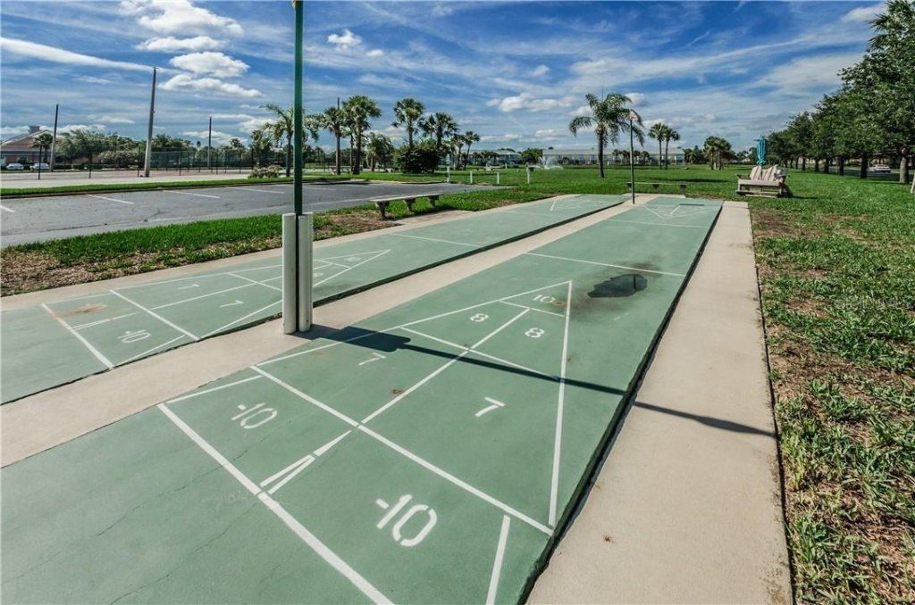 5004 Starfish Drive Se, Unit F, Saint Petersburg, FL 33705 Photo