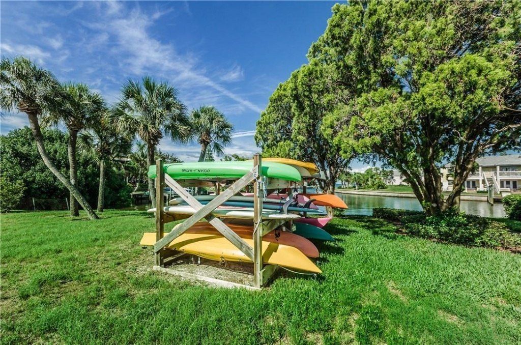 5004 Starfish Drive Se, Unit F, Saint Petersburg, FL 33705 Photo