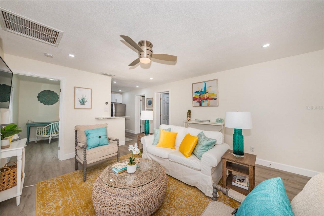 5004 Starfish Drive Se, Unit F, Saint Petersburg, FL 33705 Photo