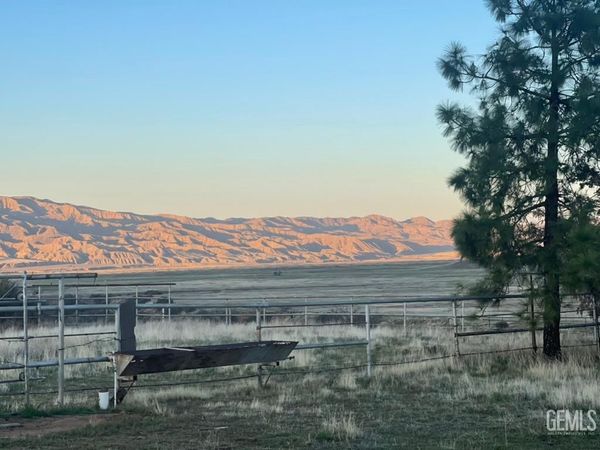 7451 Foothill Road, New Cuyama, CA 93254