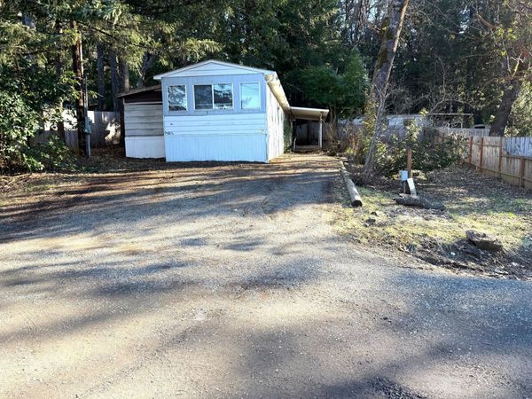 105 Raymond Street, Cave Junction, OR 97523