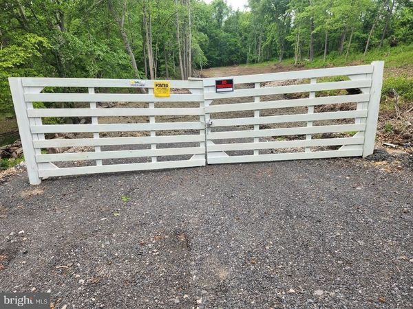 1400 E FARMINGTON ROAD, ACCOKEEK, MD 20607