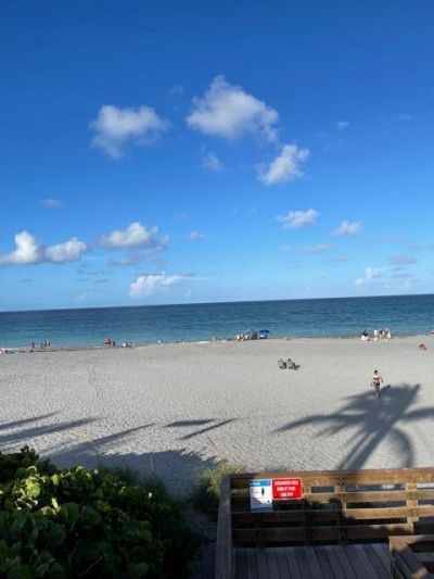 41 Uno Lago Drive, Juno Beach, FL 33408 Photo