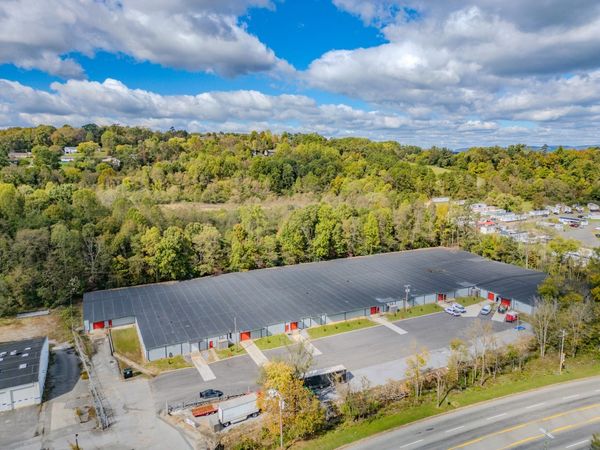 707 N Liberty Hill Road, Morristown, TN 37814