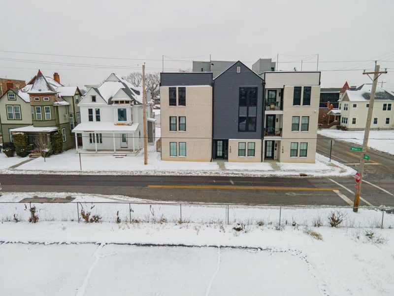 1258 E Oak Street, Columbus, OH 43205 Photo 6