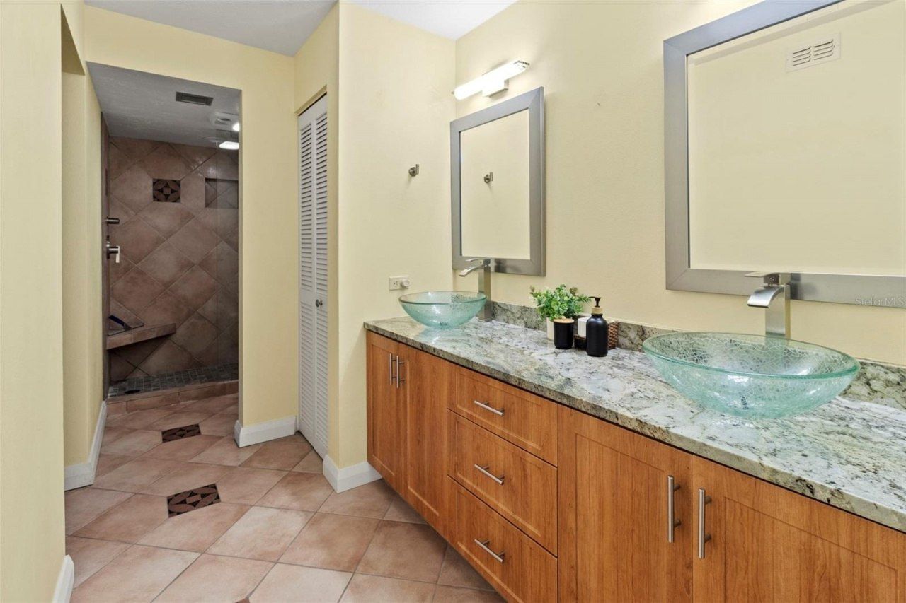 832 Bayport Way, Unit 832, Longboat Key, FL 34228 Photo