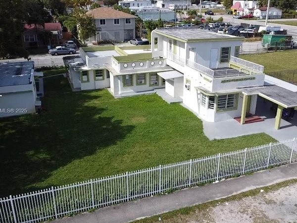 Unit 3, Miami, FL 33150