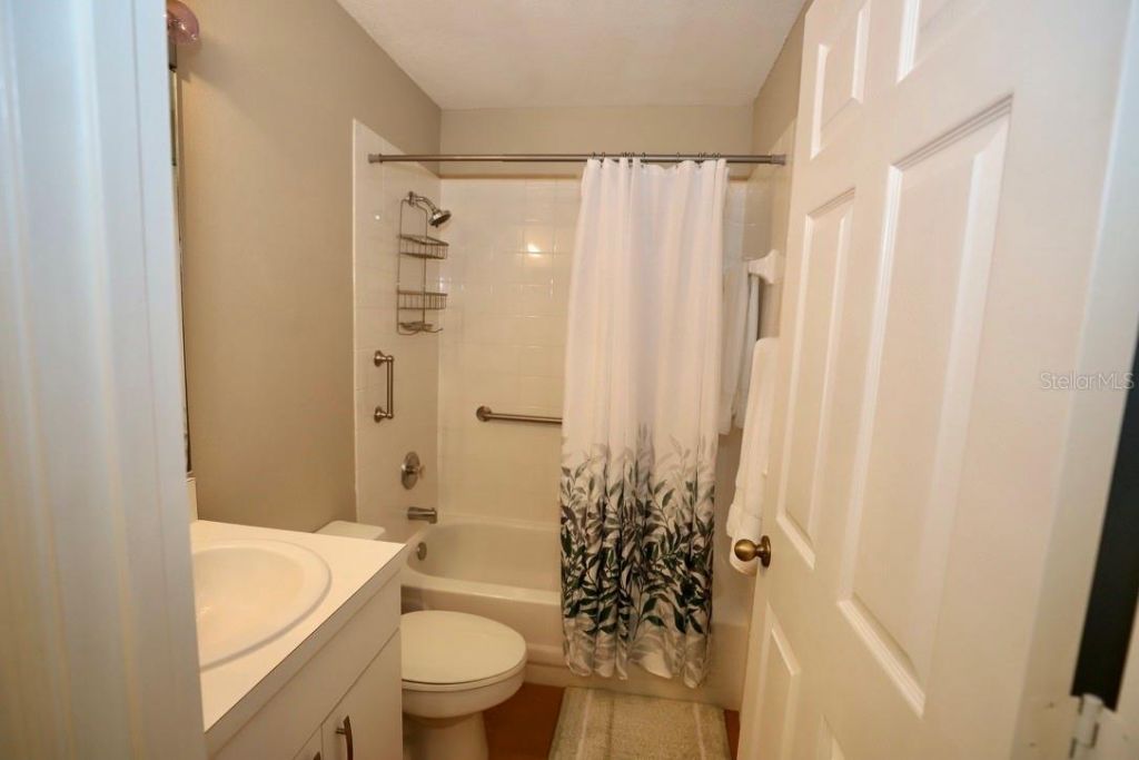 8370 Wingate Drive, Unit 714, Sarasota, FL 34238 Photo