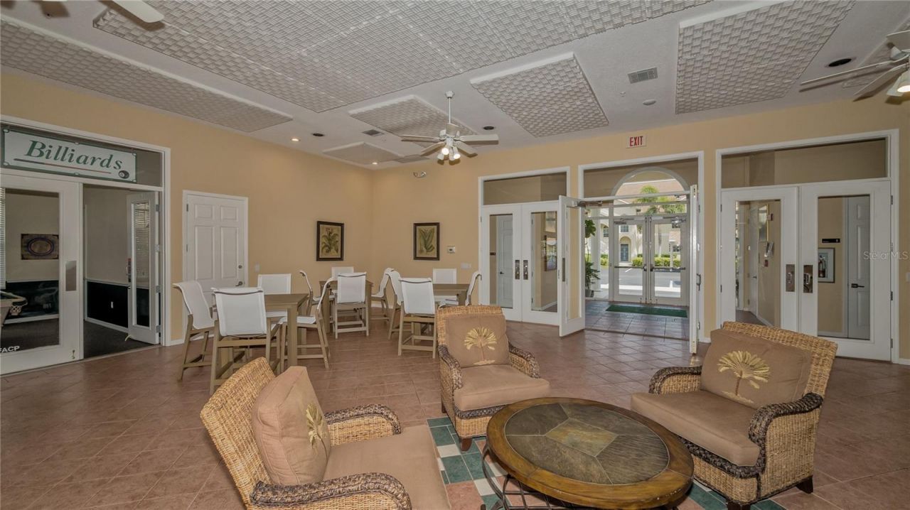8370 Wingate Drive, Unit 714, Sarasota, FL 34238 Photo
