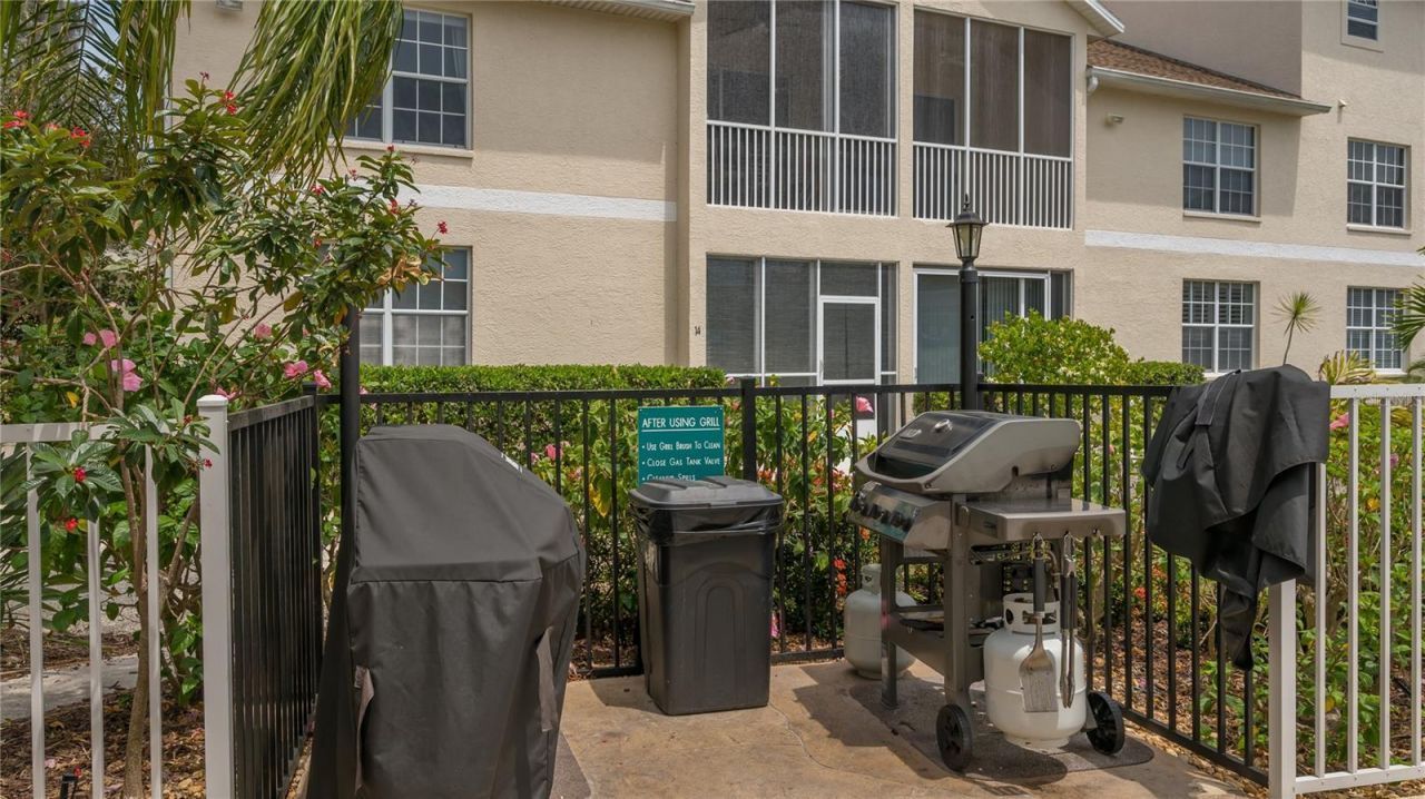8370 Wingate Drive, Unit 714, Sarasota, FL 34238 Photo
