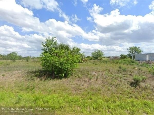 217 Nautilus Avenue, LaBelle, FL 33935