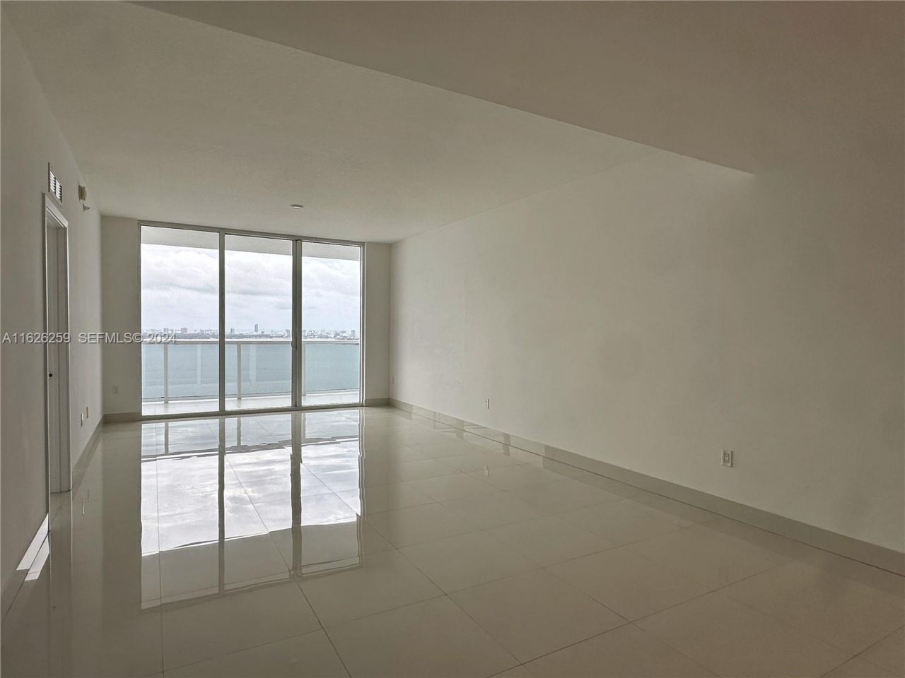 600 NE 27th St, Unit 2302, Miami, FL 33137 Photo