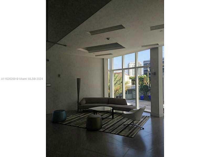 600 NE 27th St, Unit 2302, Miami, FL 33137 Photo