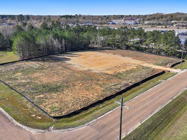 118 Crosspark Drive, Florence, MS 39073