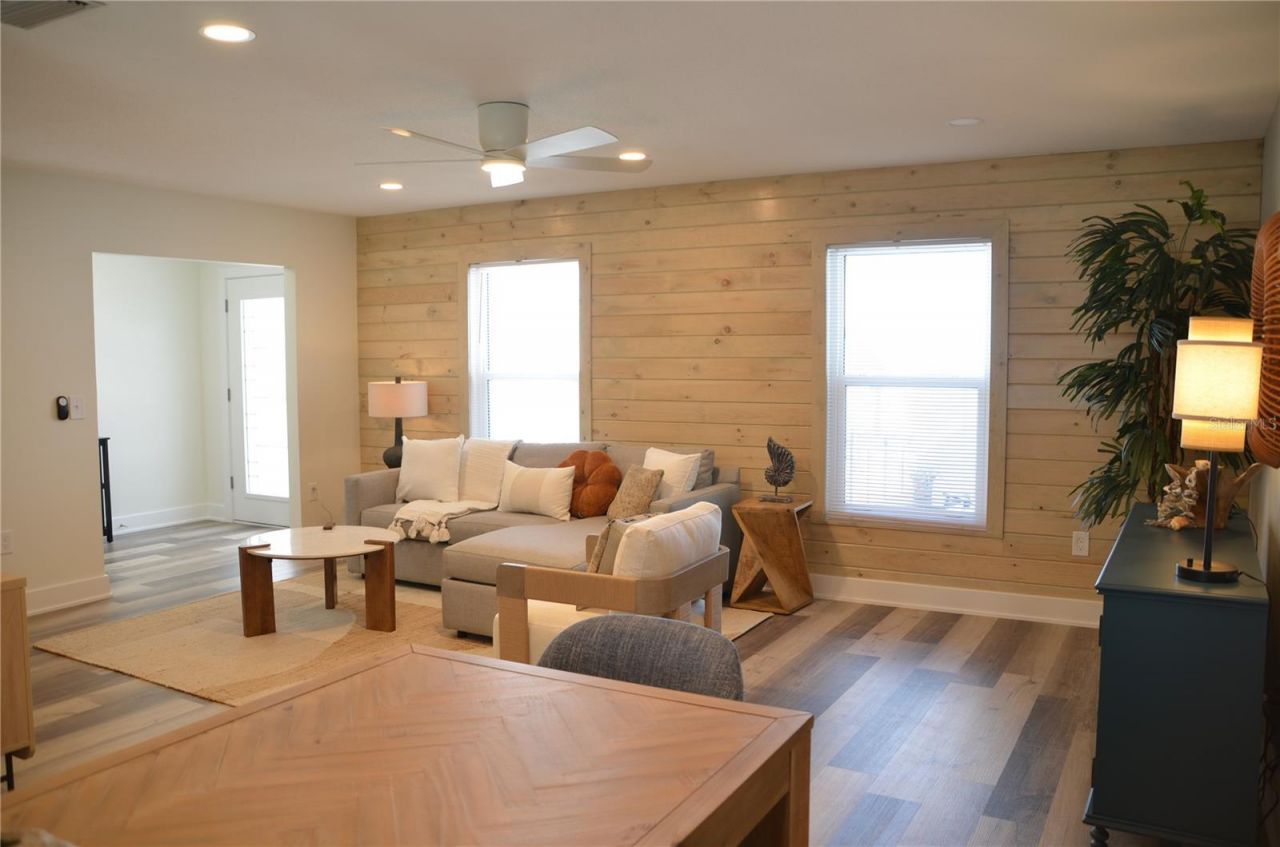 726 Birdsong Lane, Sarasota, FL 34242 Photo