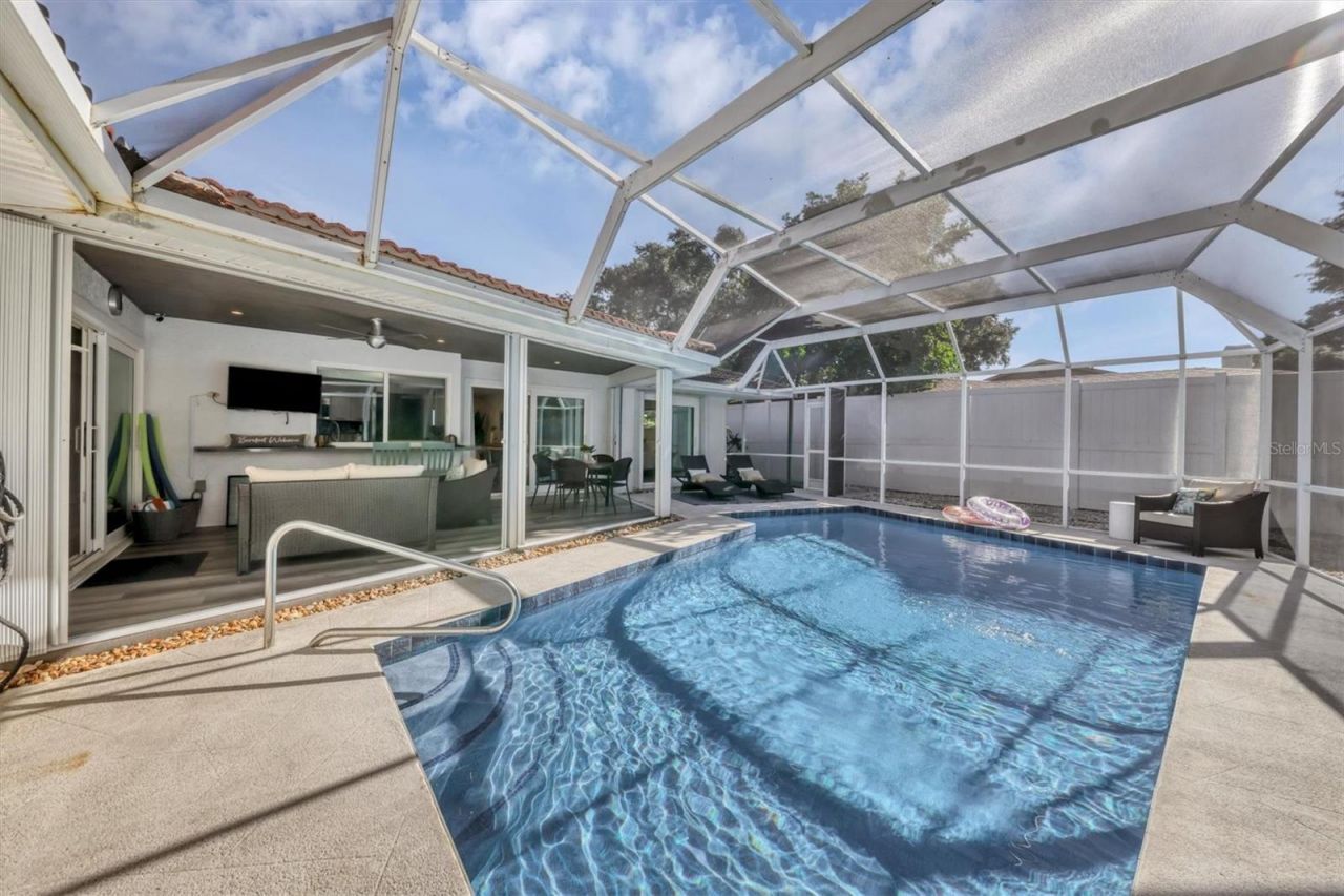 726 Birdsong Lane, Sarasota, FL 34242 Photo