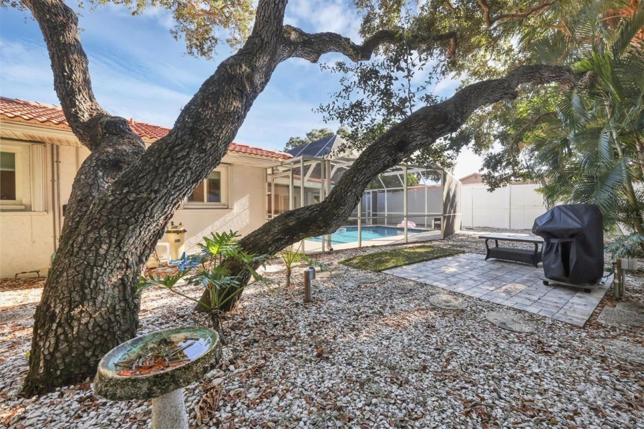 726 Birdsong Lane, Sarasota, FL 34242 Photo