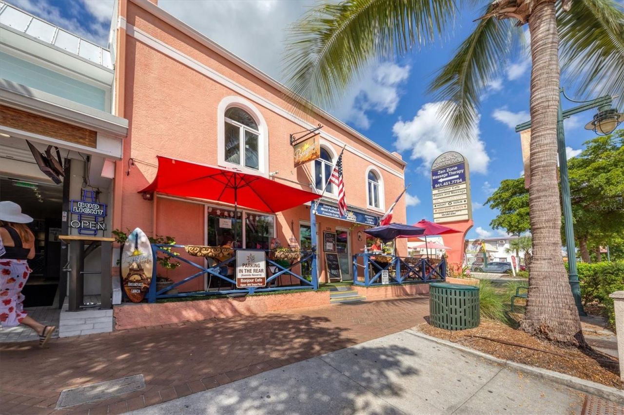 726 Birdsong Lane, Sarasota, FL 34242 Photo