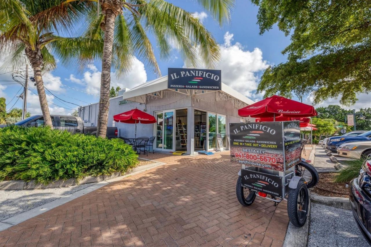 726 Birdsong Lane, Sarasota, FL 34242 Photo