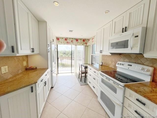 2641 NE Ocean Boulevard, Unit 201, Stuart, FL 34996 Photo