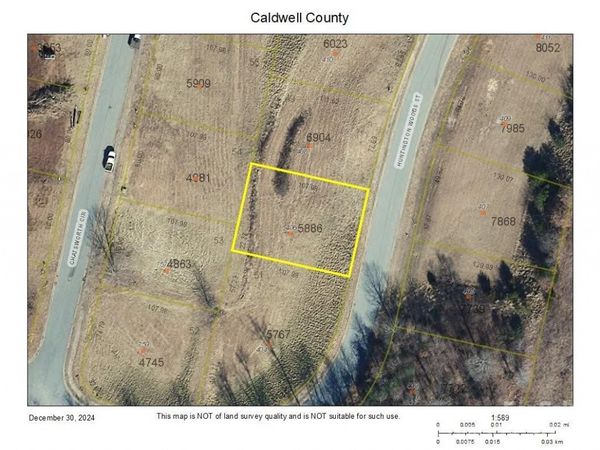 406 Huntington Woods Street SE, Lenoir, NC 28645