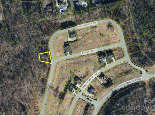 740 Chatsworth Circle SE, Lenoir, NC 28645