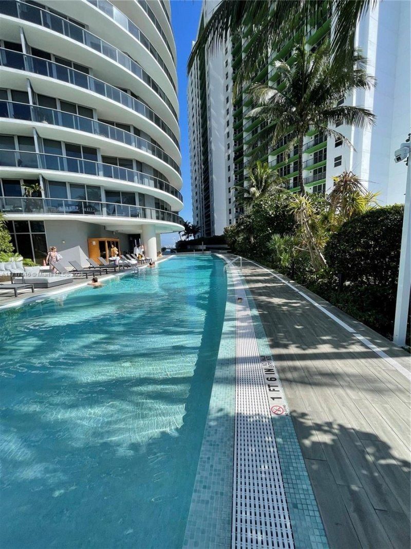 488 NE 18th St, Unit 4009, Miami, FL 33132 Photo