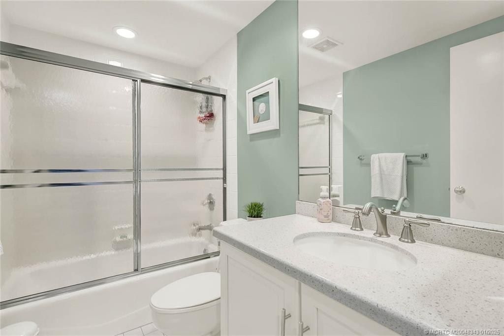 579 NE Plantation Road, Unit S108, Stuart, FL 34996 Photo