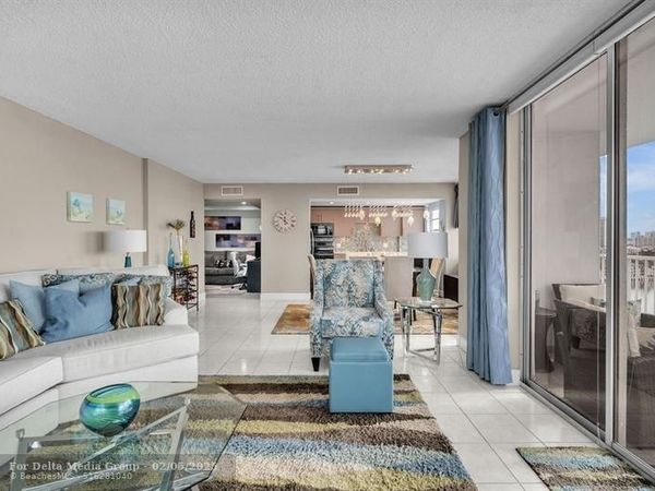 2801 NE 183rd St, Unit 1417W, Aventura, FL 33160