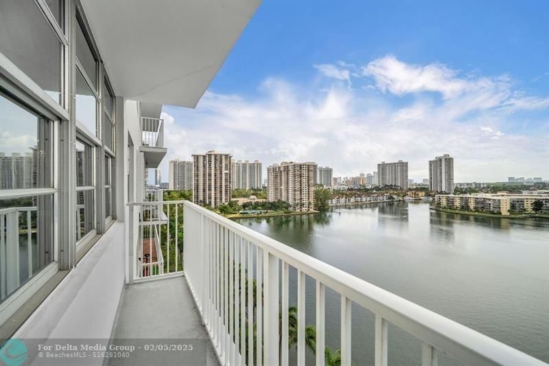 2801 NE 183rd Street, Unit 1417W, Aventura, FL 33160 Photo