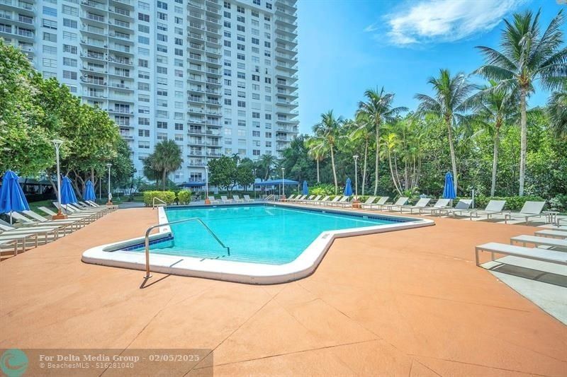 2801 NE 183rd Street, Unit 1417W, Aventura, FL 33160 Photo