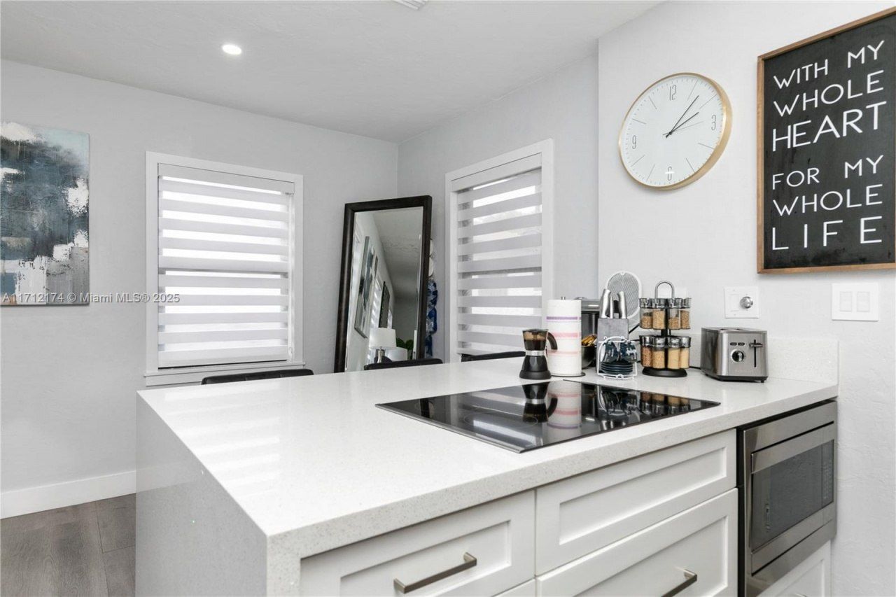 341 NW 67th Ave, Miami Springs, FL 33166 Photo