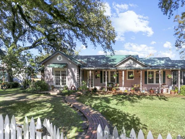 2609 Reymond Ave, Baton Rouge, LA 70808