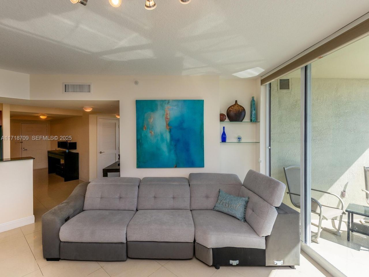 16699 Collins Ave, Unit 1709, Sunny Isles Beach, FL 33160 Photo