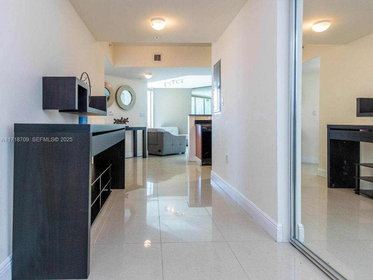 16699 Collins Ave, Unit 1709, Sunny Isles Beach, FL 33160 Photo