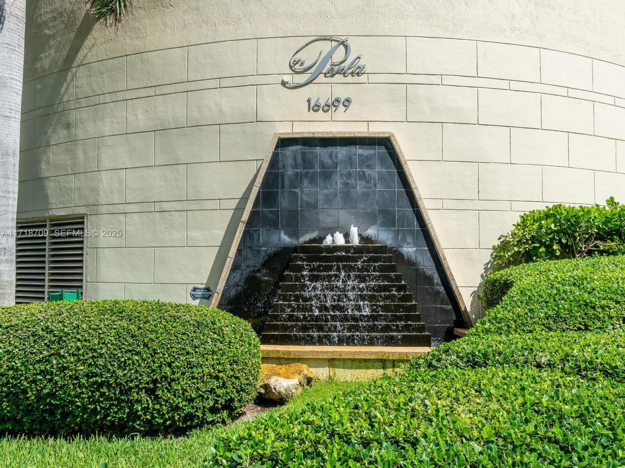 16699 Collins Ave, Unit 1709, Sunny Isles Beach, FL 33160 Photo