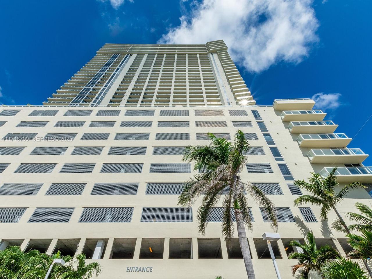 16699 Collins Ave, Unit 1709, Sunny Isles Beach, FL 33160 Photo
